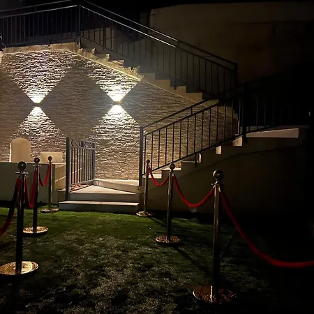 Secret & Jacuzzi Vienne (Isere)